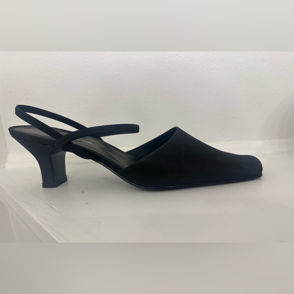 Liz Claiborne Black Women's Heels size 8.5 NEW